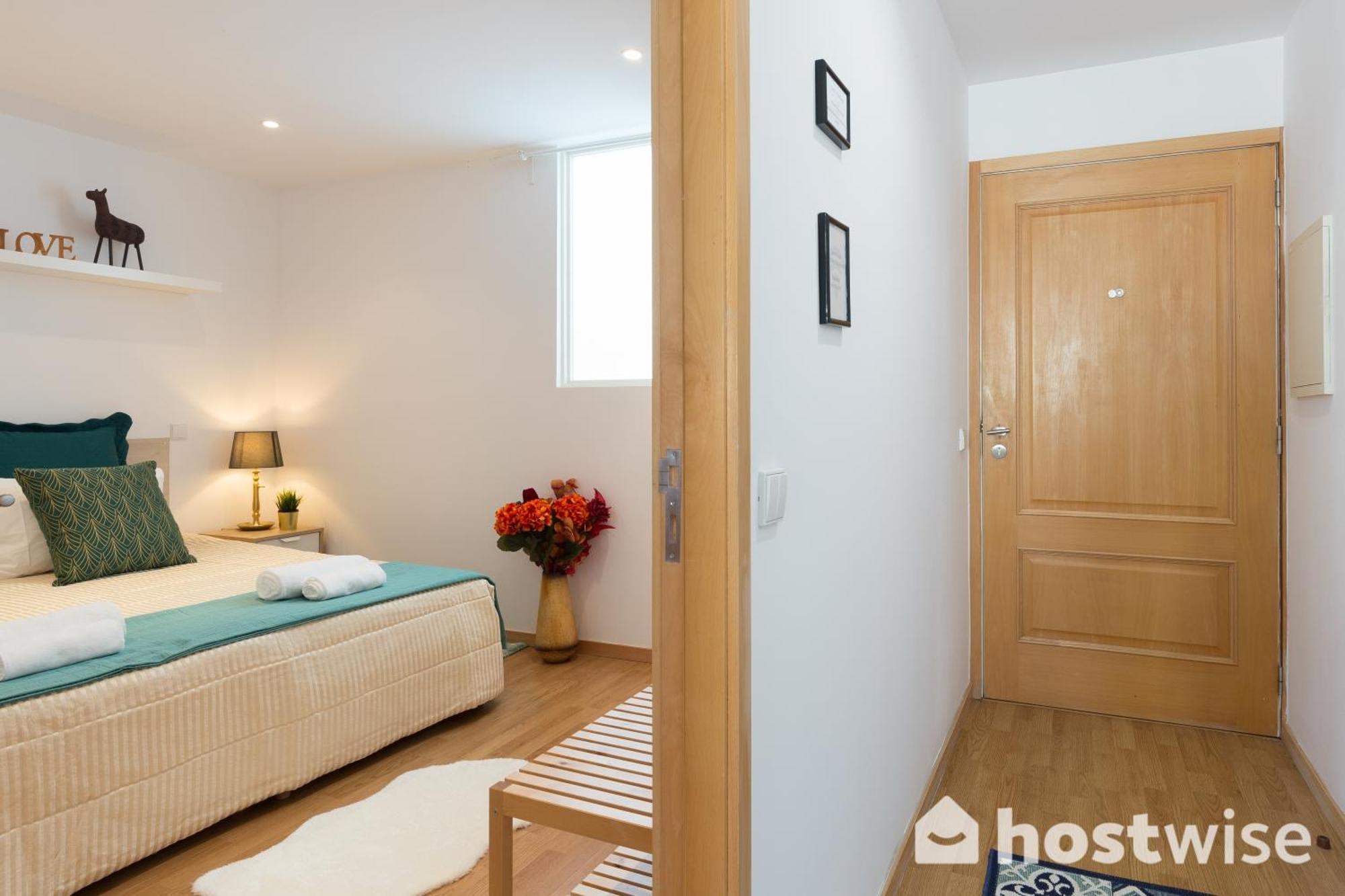 Host Wise - Colorful Fresh Flats - Batalha Lejlighed Porto Værelse billede